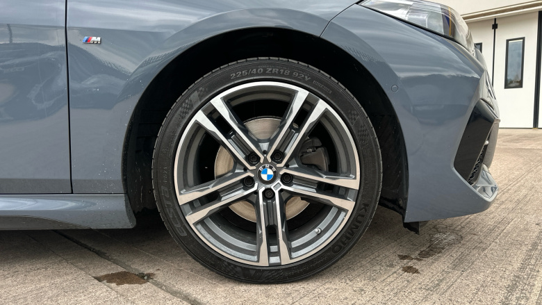BMW 2 Series 218i [136] M Sport 4dr Petrol Saloon